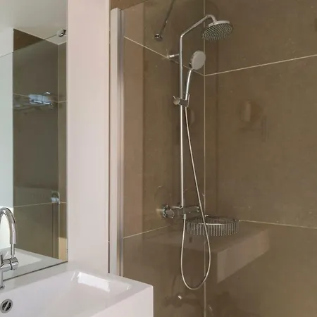 杜尼福乡村别墅酒店 酒店 3*